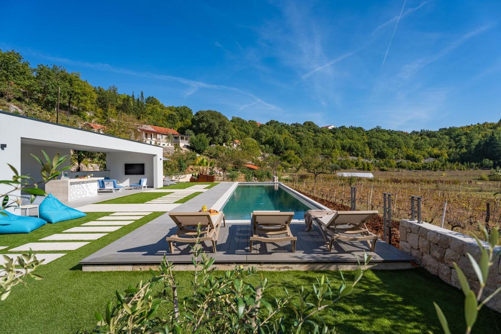 Luxury Villa Depollo