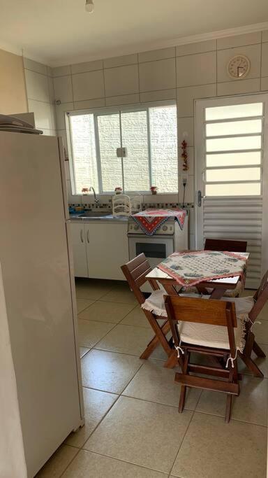 Casa em condomínio 15 min do Thermas em São Pedro