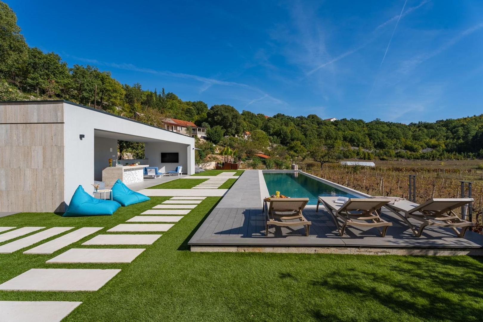 Luxury Villa Depollo