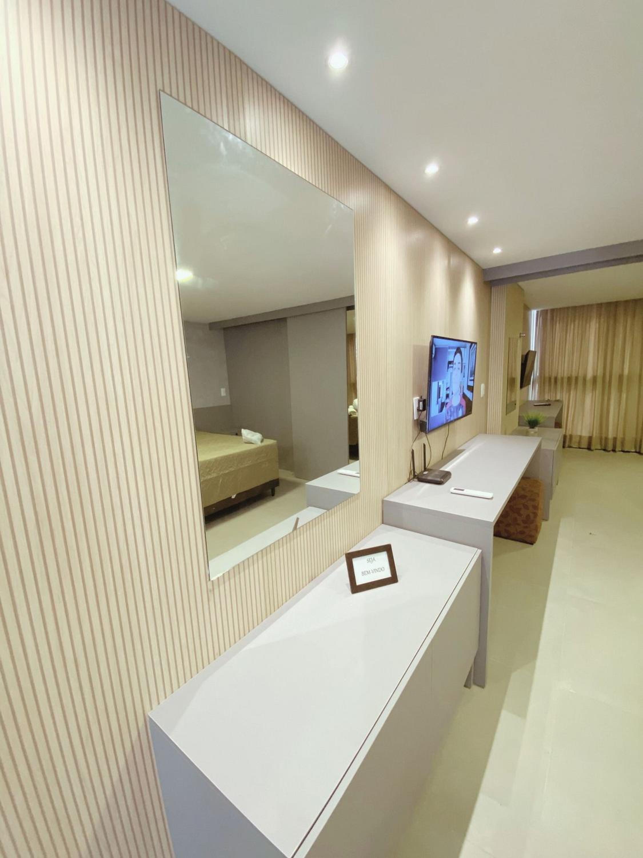 Flat FM20 Cabo Branco #L2 - By Almare