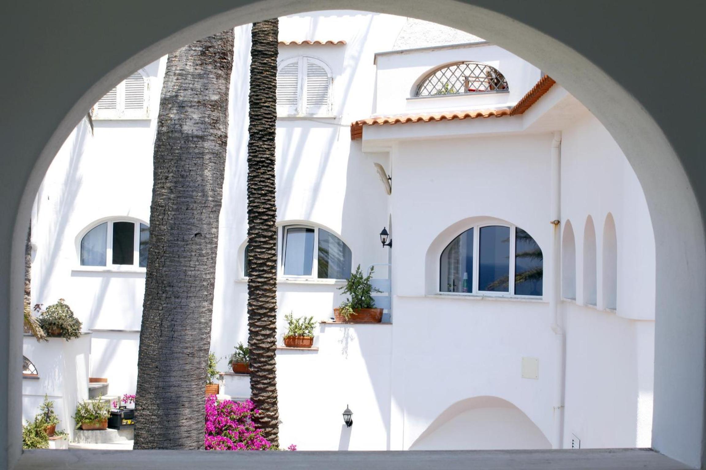 Eremo di Montevergine Ischia Apartments view 2