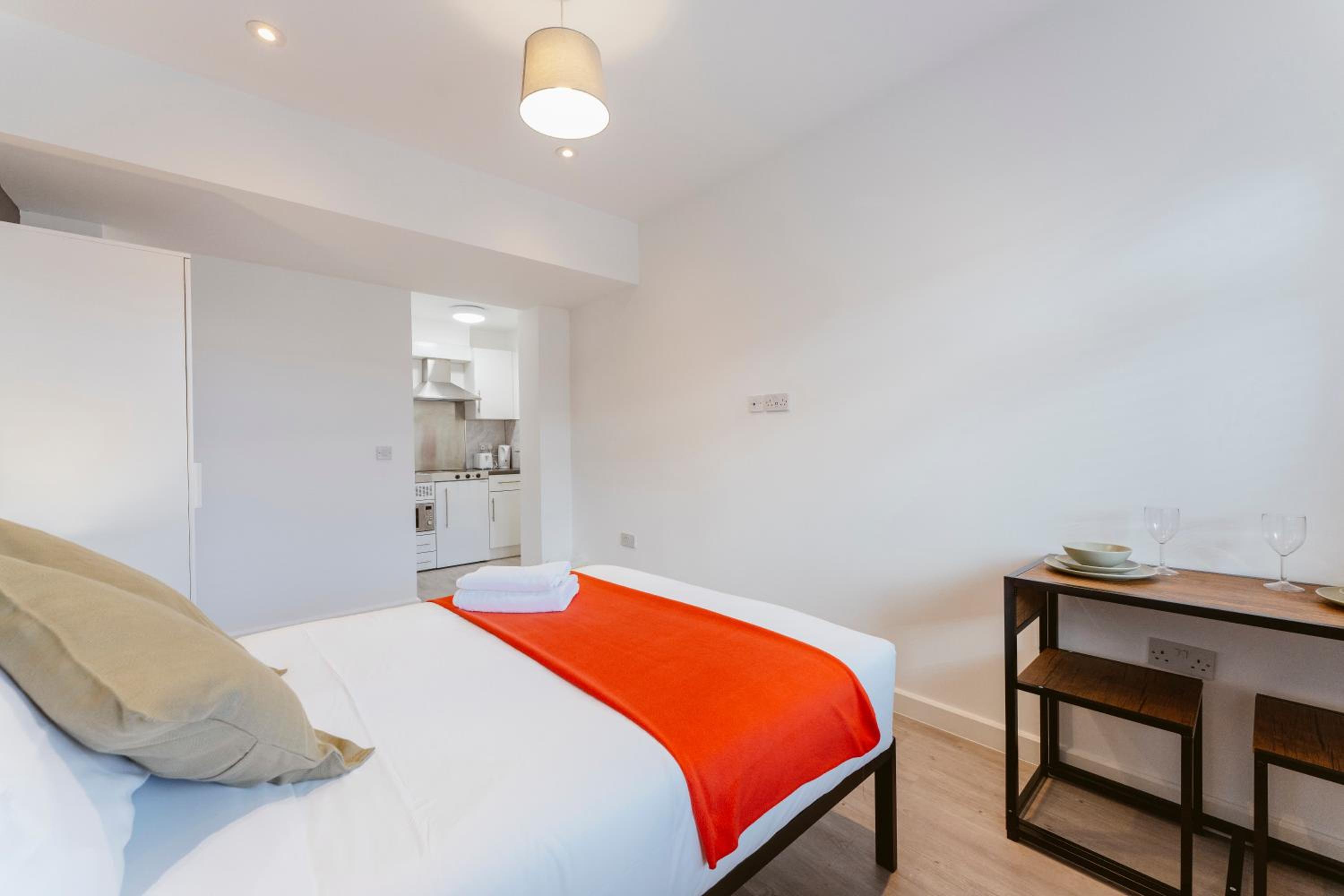 Perivale Studio Apartments