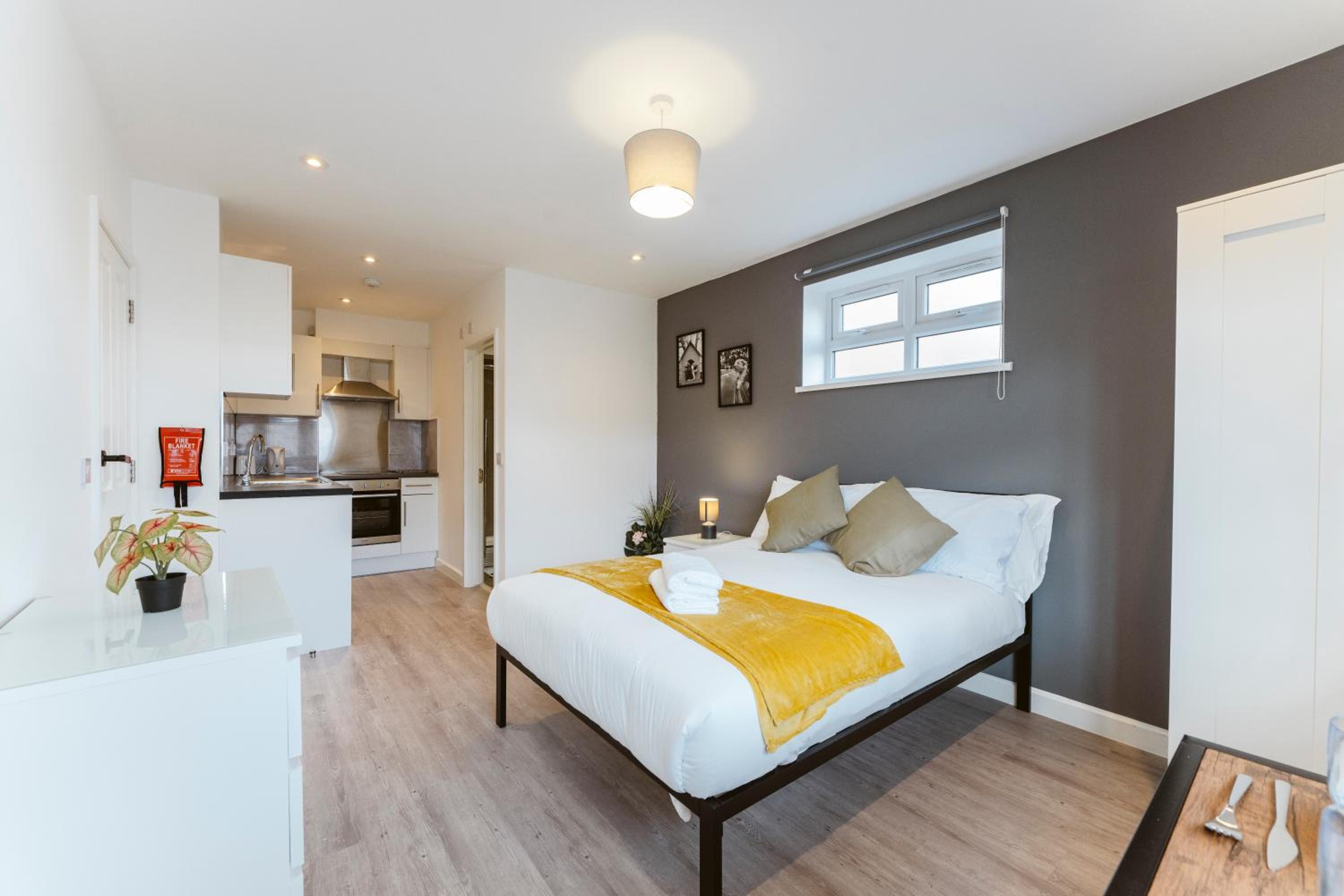 Perivale Studio Apartments