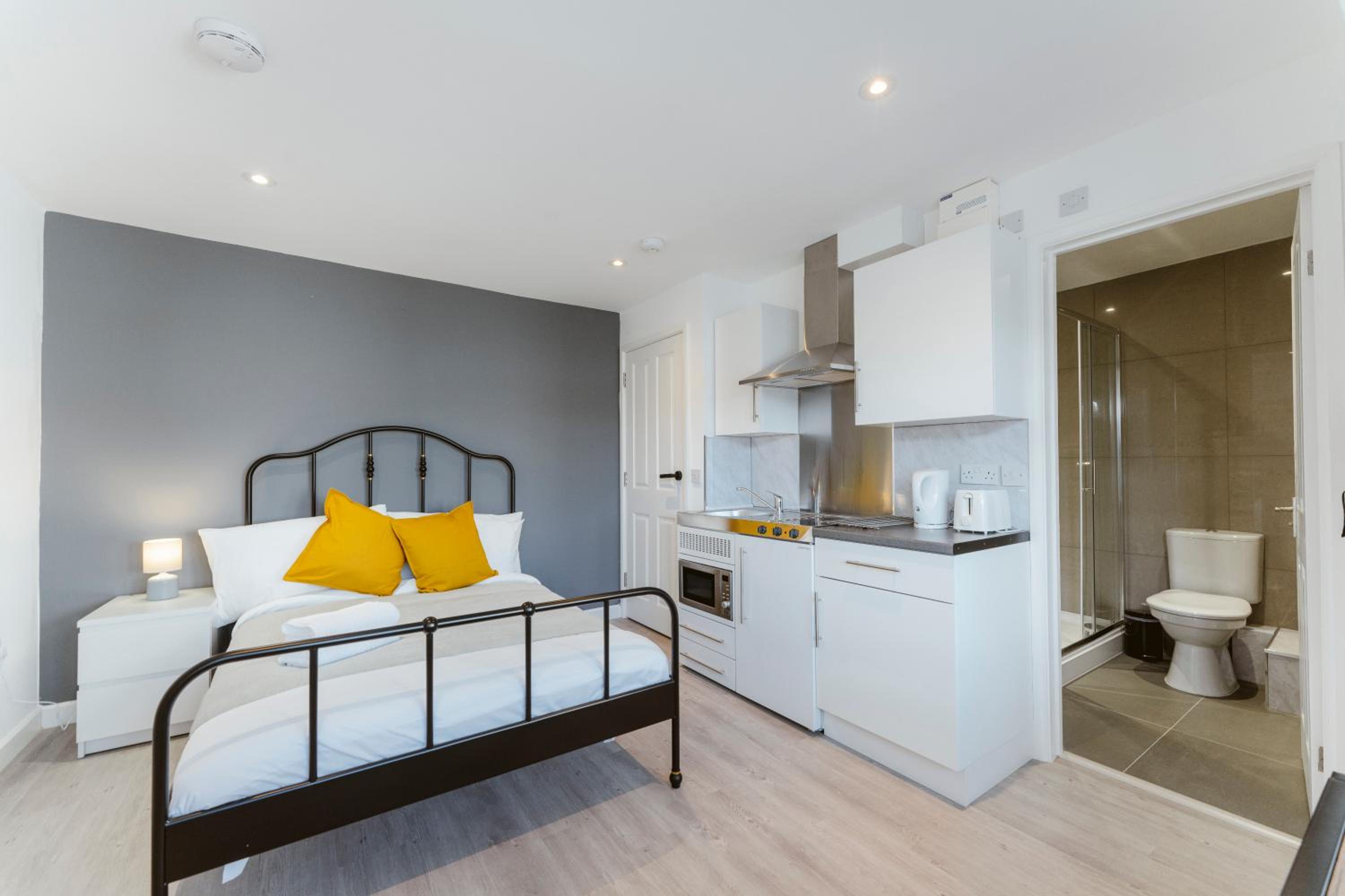 Perivale Studio Apartments