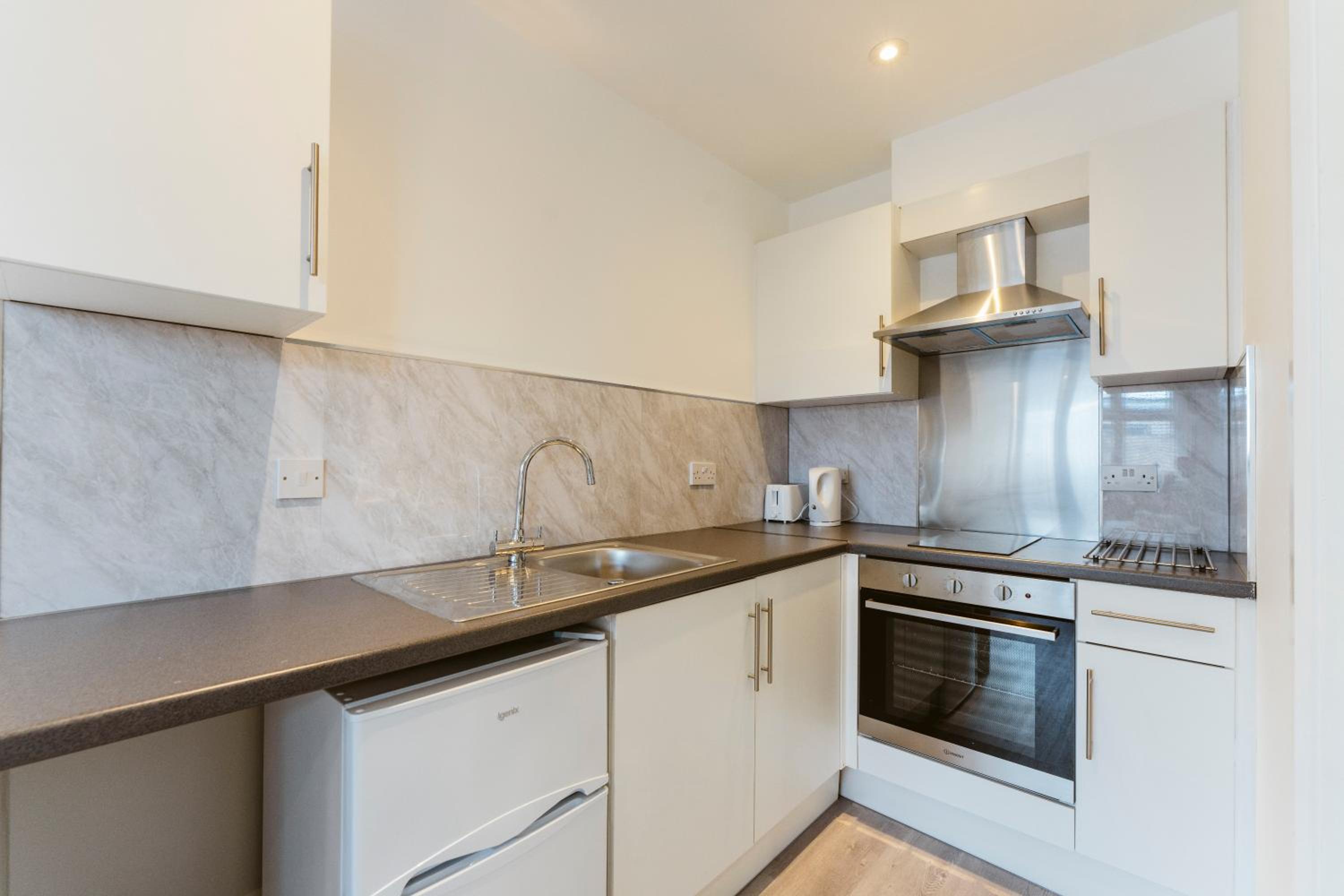 Perivale Studio Apartments