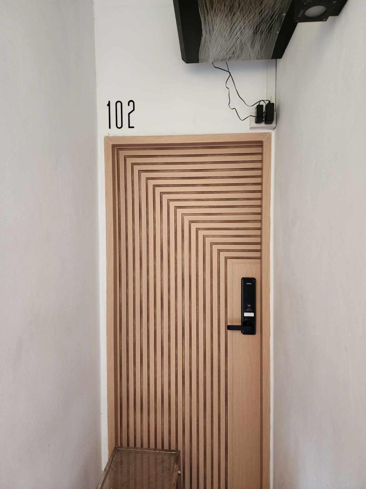 Lo-Ha Guest house, Contactless Check-in