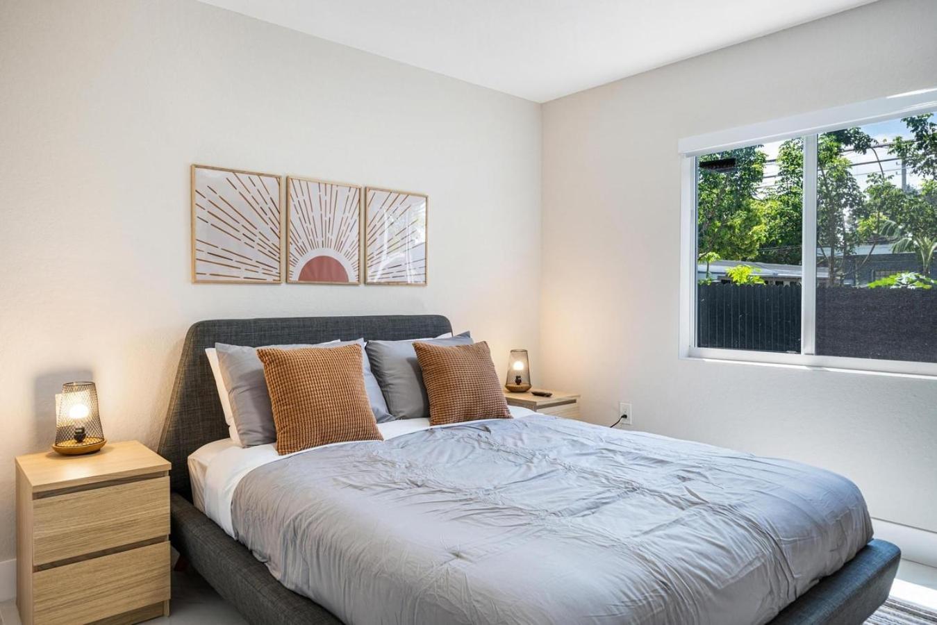 4 Bedroom Holiday Retreat BBQ Marketplace