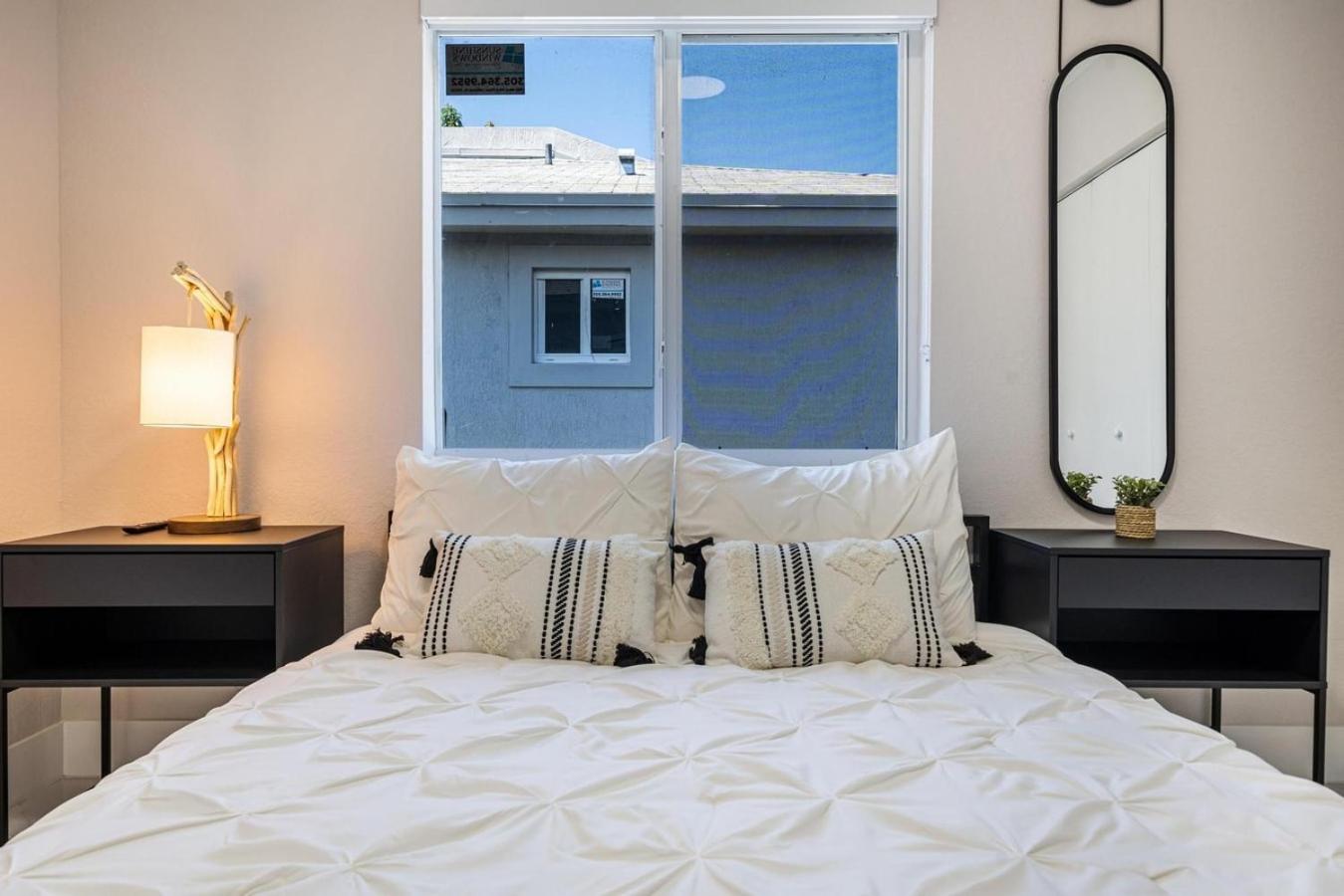 4 Bedroom Holiday Retreat BBQ Marketplace