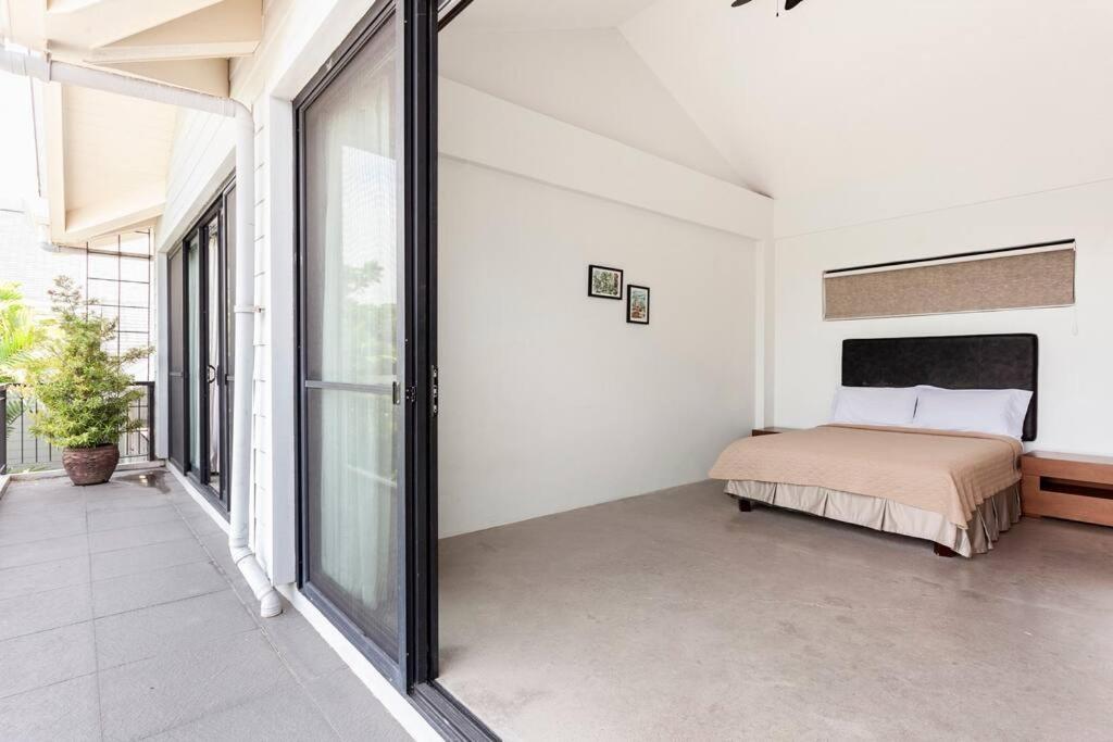 3-Bedroom Villa with Pool