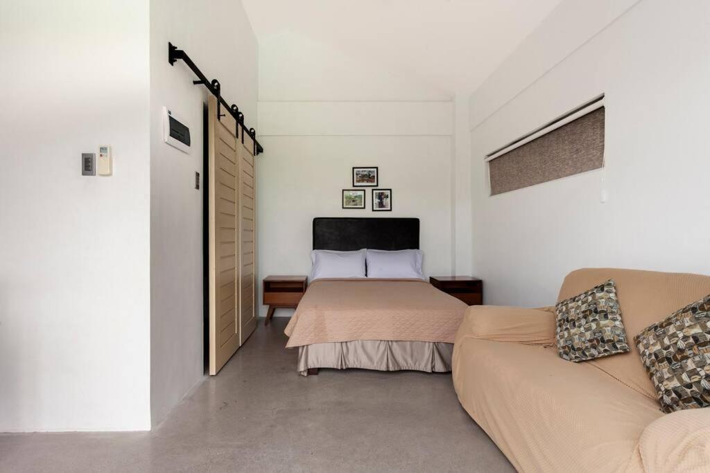 3-Bedroom Villa with Pool, photo 48