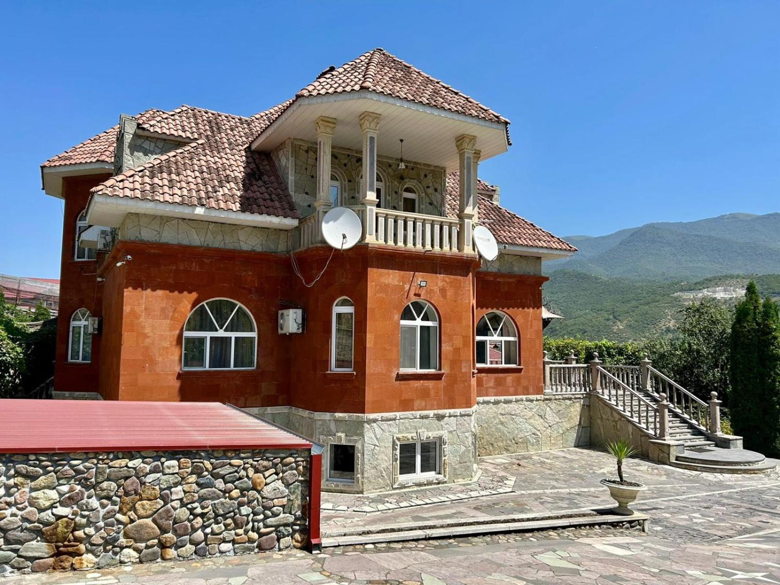 Red House