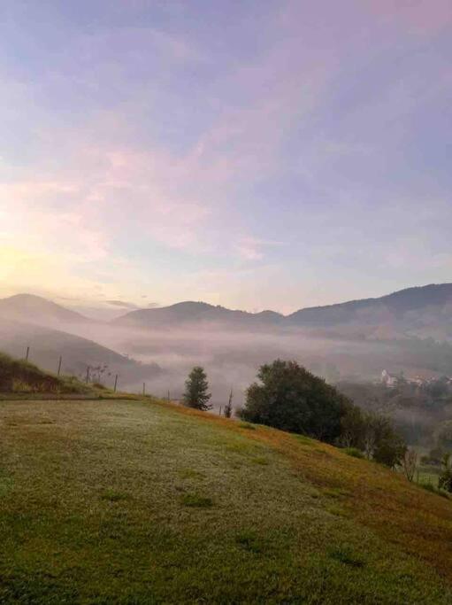 Refúgio paradisíaco em frente a Serra da Bocaina !