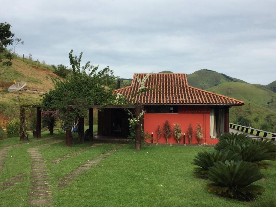 Refúgio paradisíaco em frente a Serra da Bocaina !