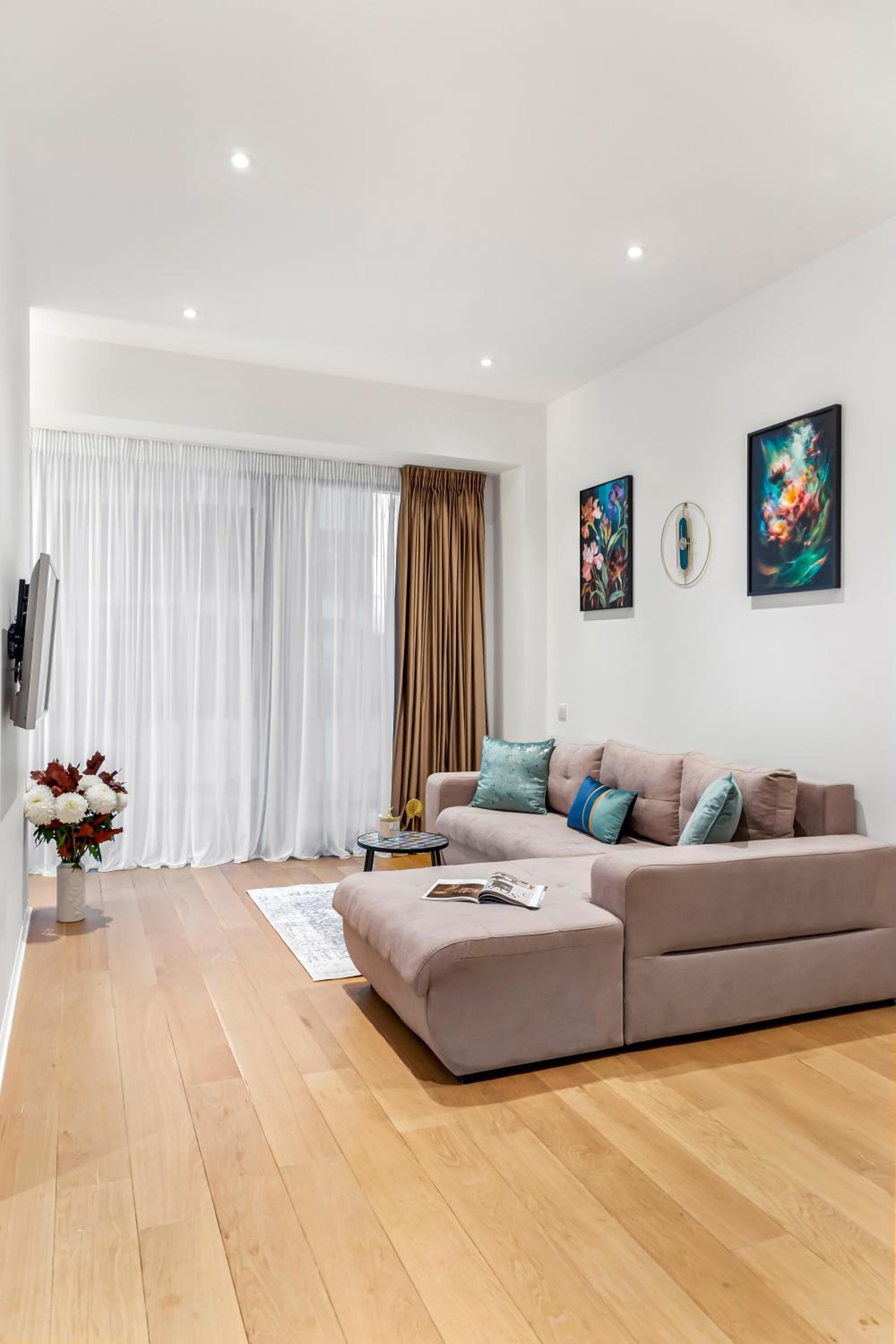 ONE Tower Apartments