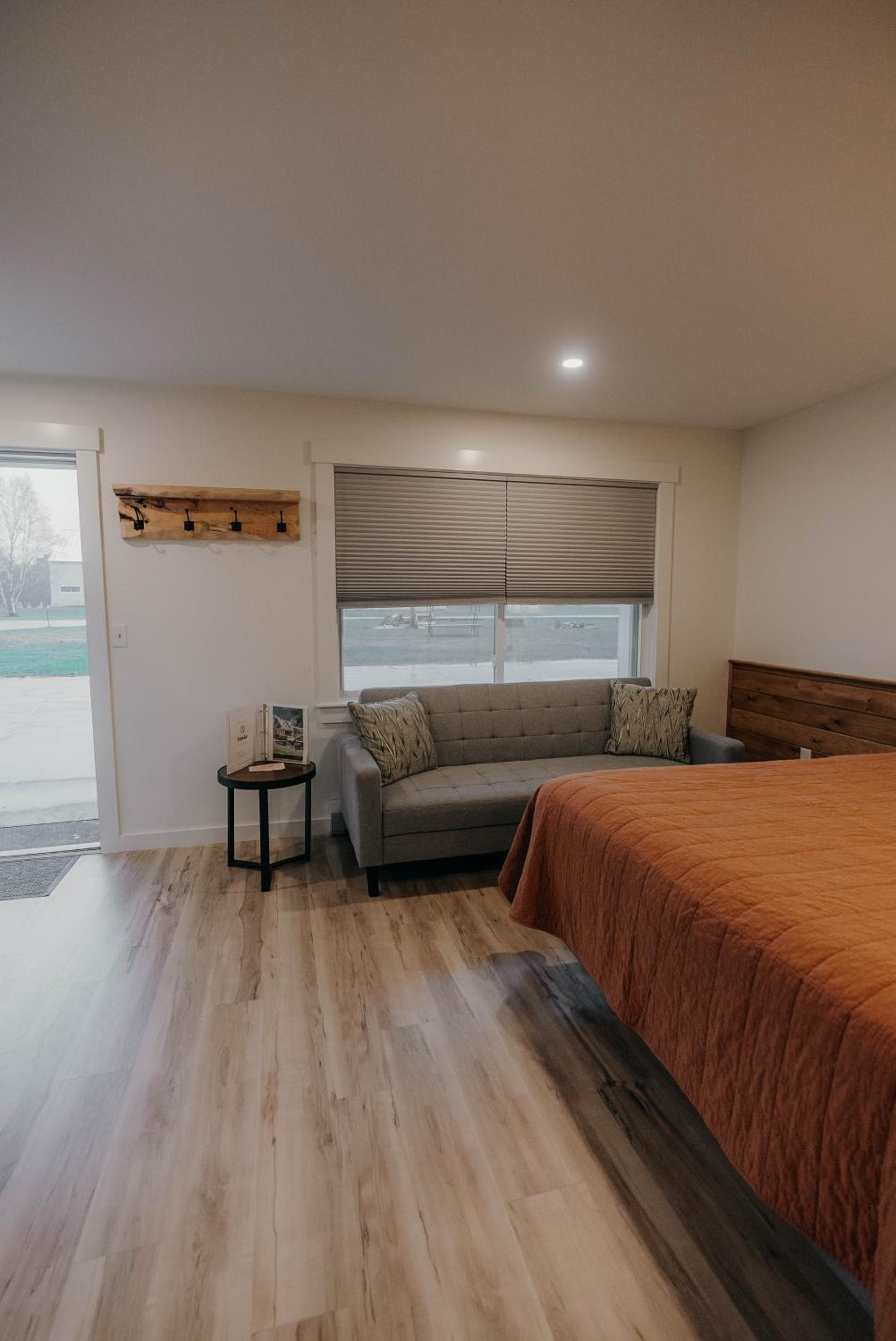 Bingham Motor Inn