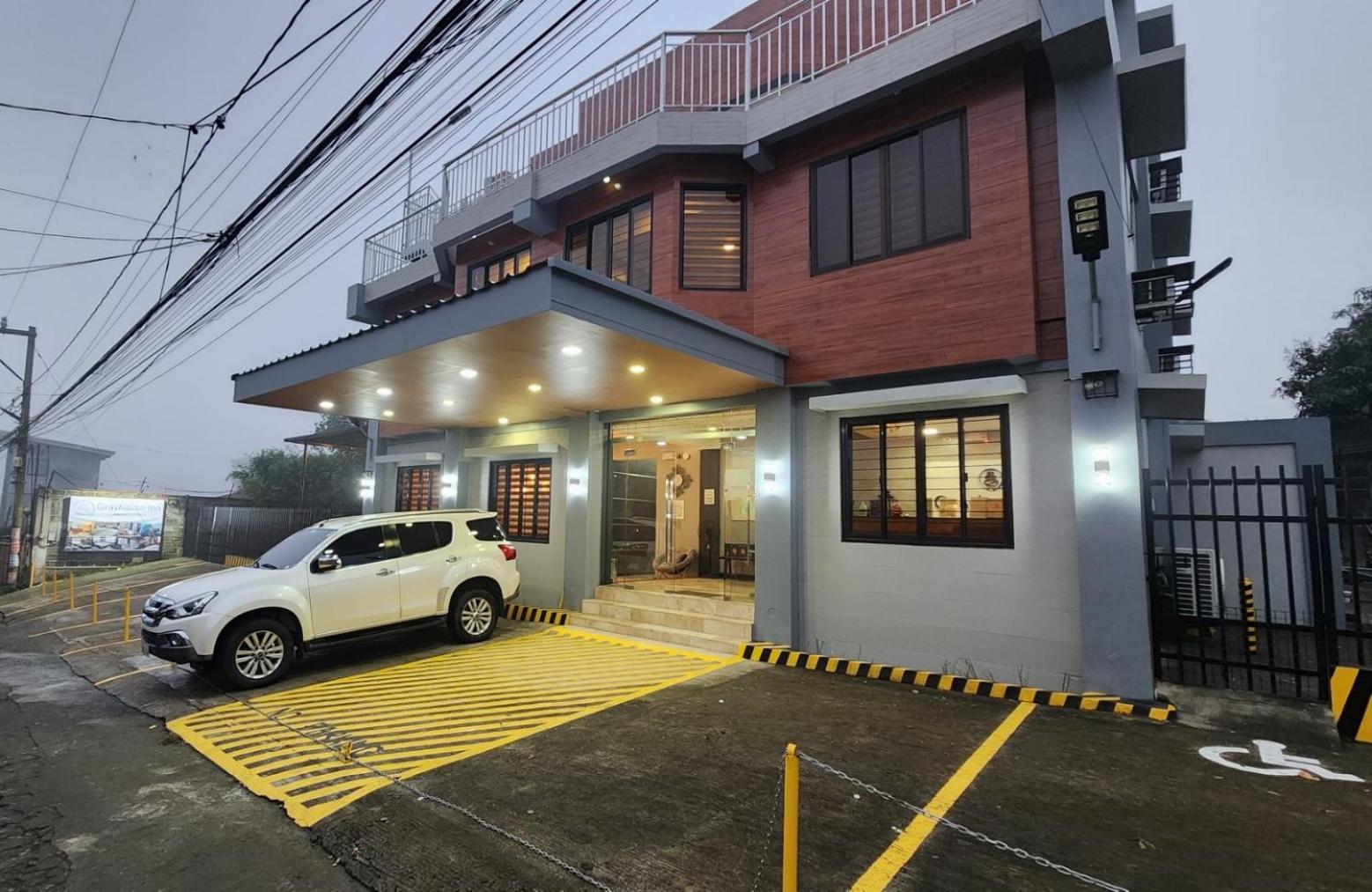 Grayhouse Inn Tagaytay