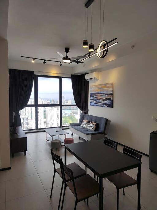 Seaview Infinity Pool #6pax #2bedroom #2bathroom photo 6