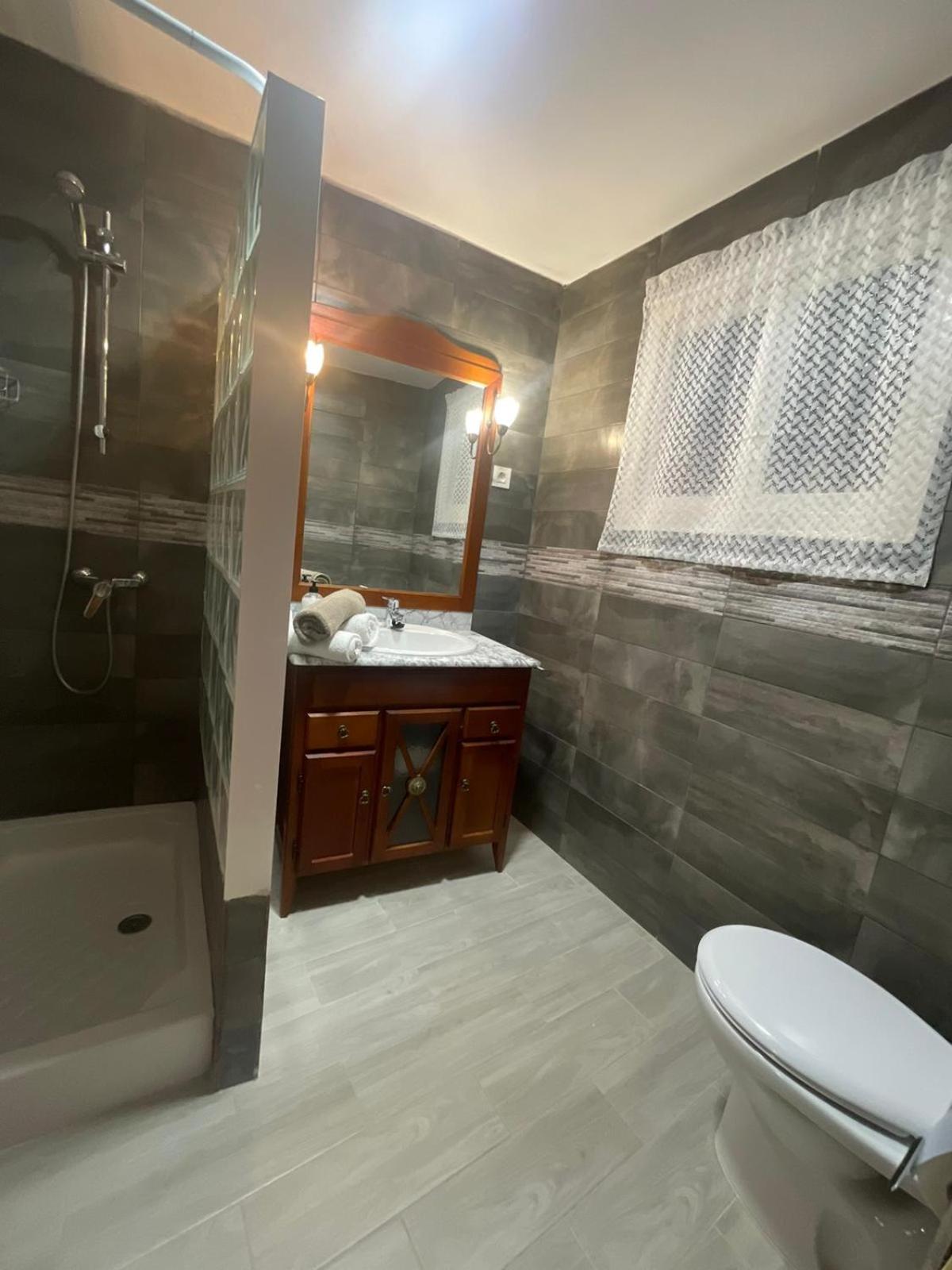 Casa Calderón de Medina lV