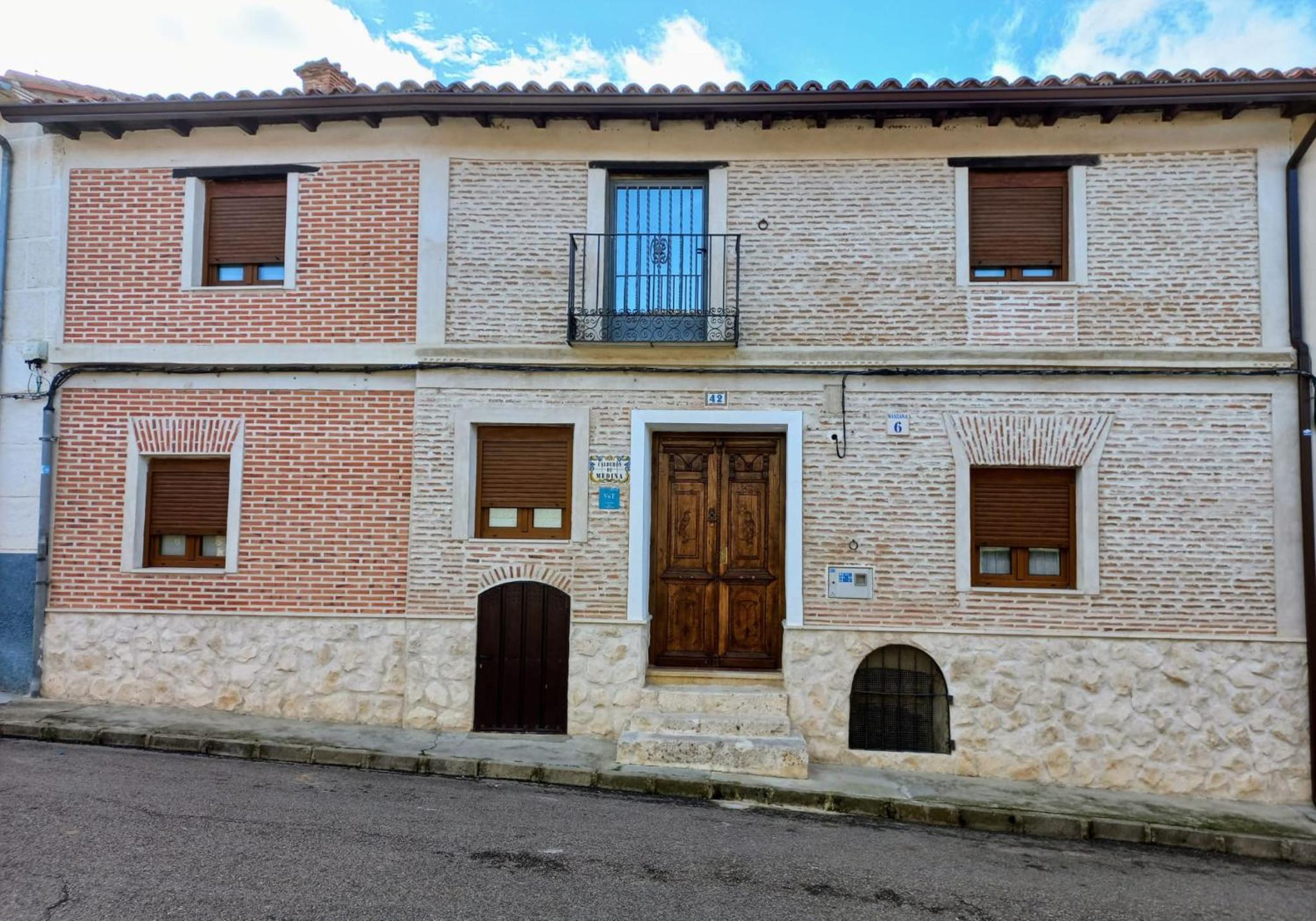 Casa Calderón de Medina lV