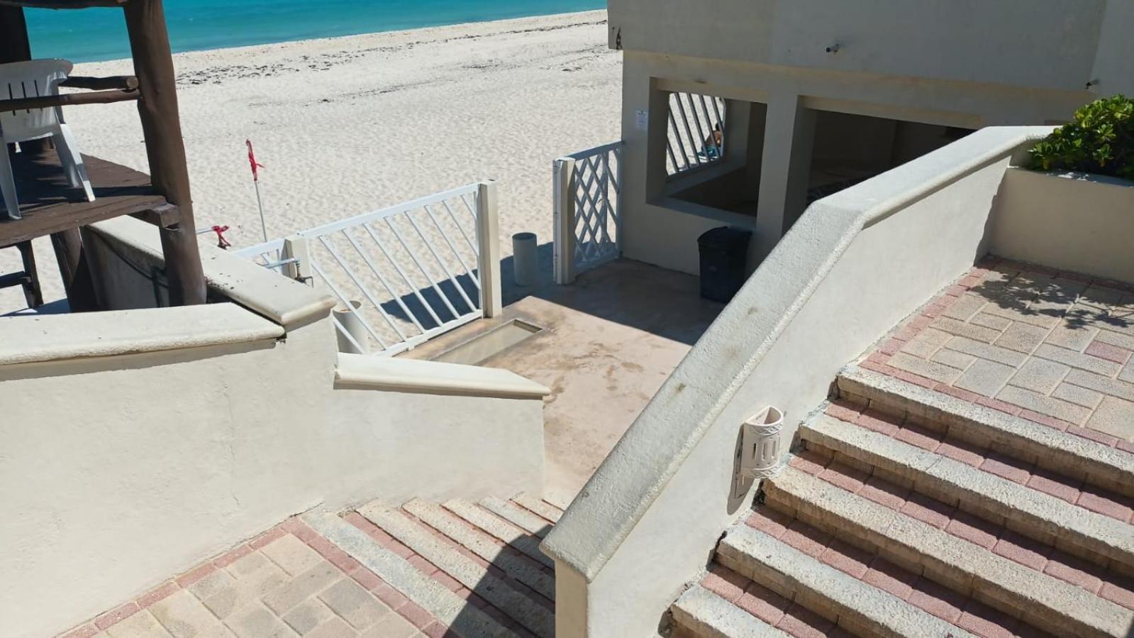 Brisas Shores Beach & OceanFront Apartments 1 or 2 bedrooms Cancun Hotel Zone