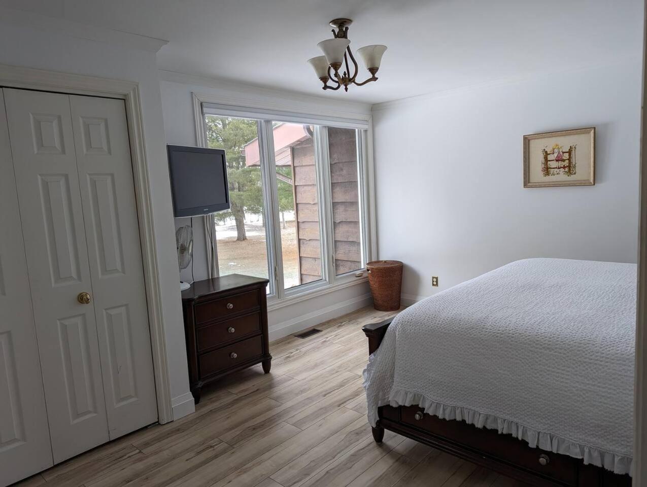South Bay Runaway Cottage