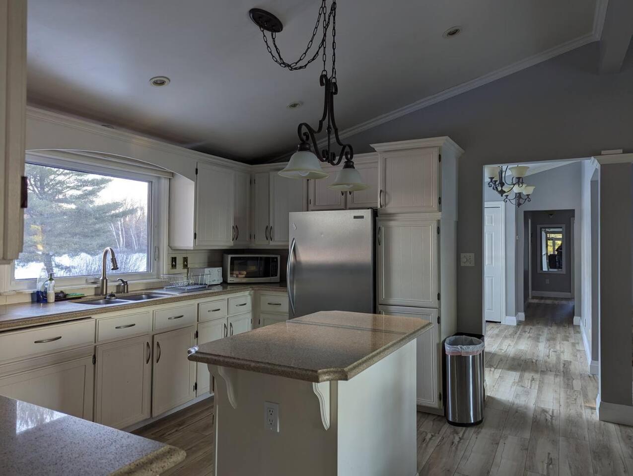 South Bay Runaway Cottage