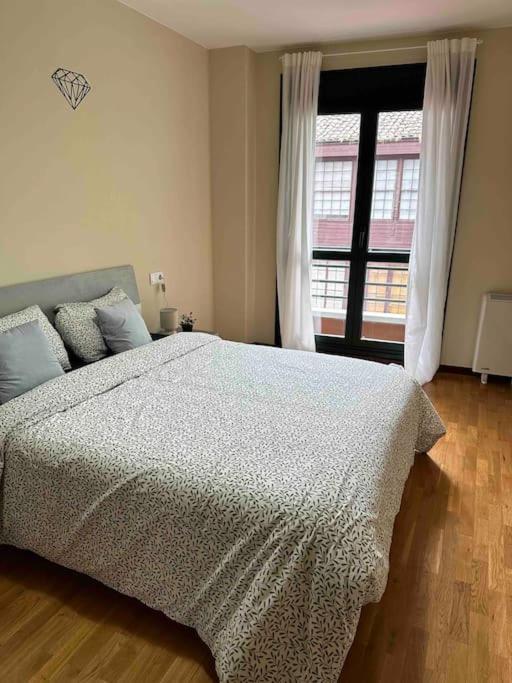 Apartamento con vistas a la montaña