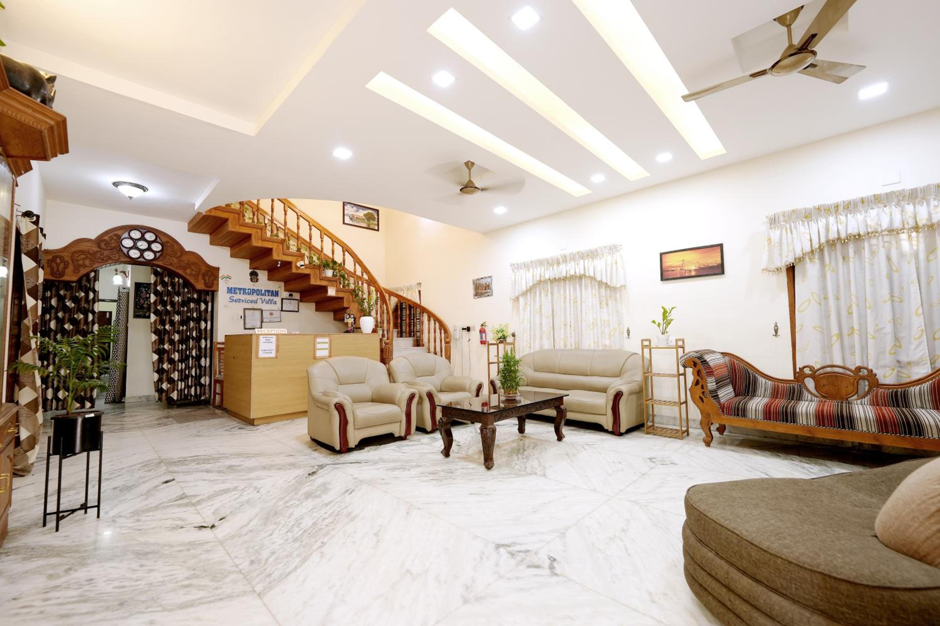 Metropolitan Serviced Villa view 4