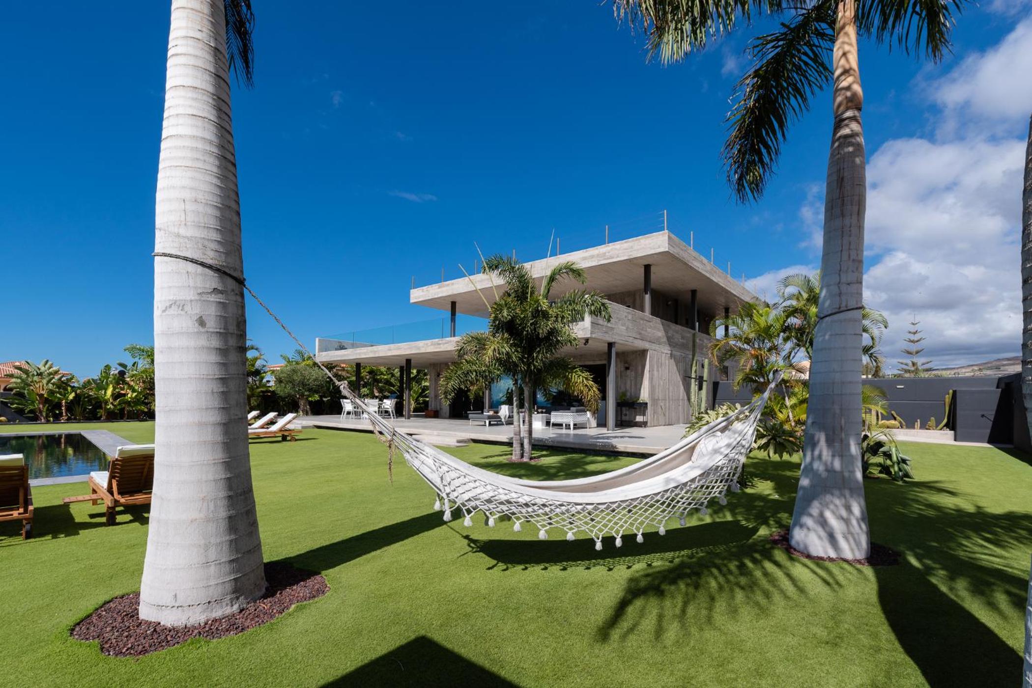 KARAT Villa Atelier de la Vega view 3