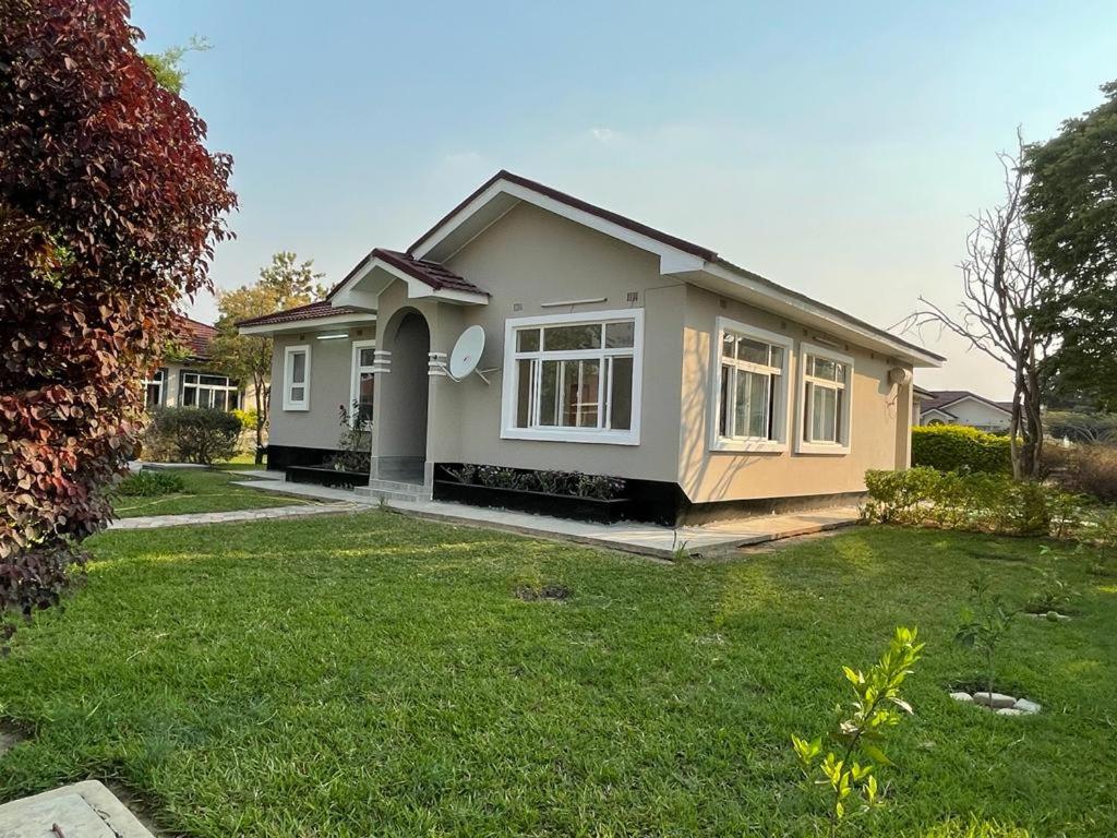 Silverest Sanctuary: Home away from Home view 2