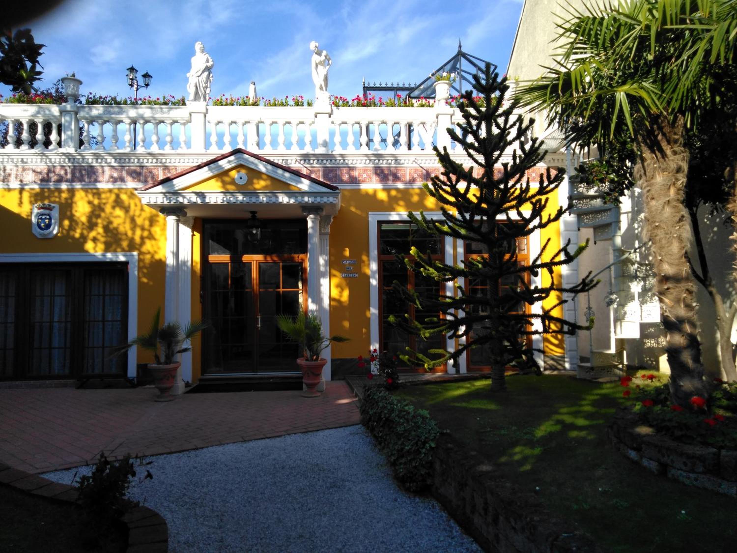 Villa-Angelina