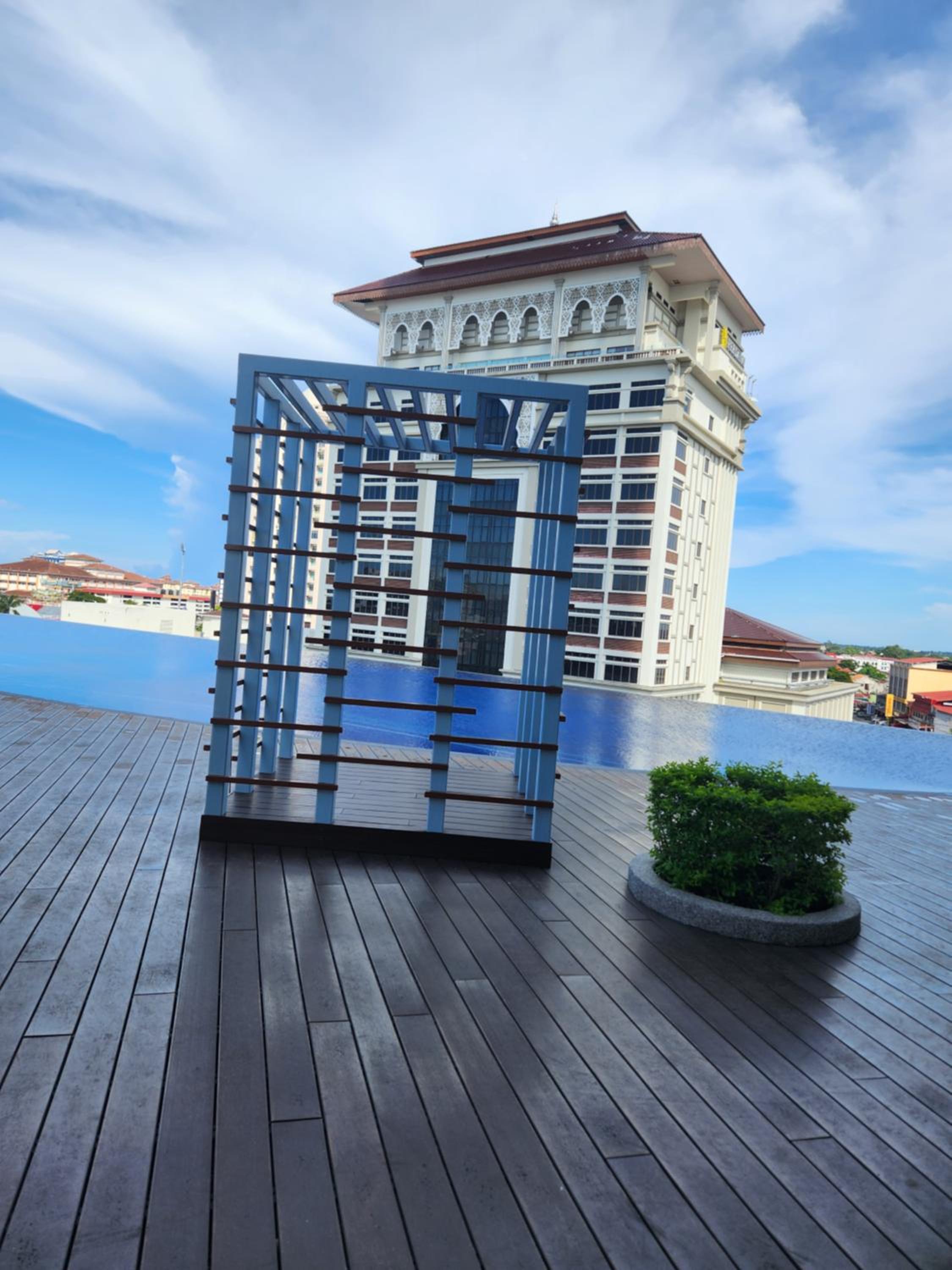 Nusa Luxurious Suite
