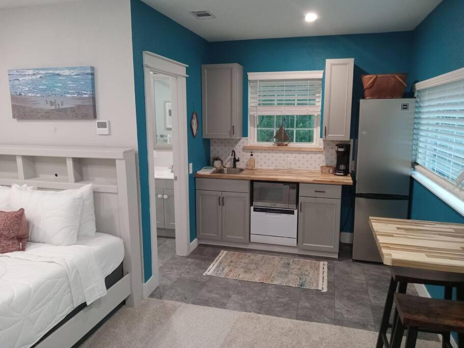 Studio with Private Beach on Bayou Grande view 3