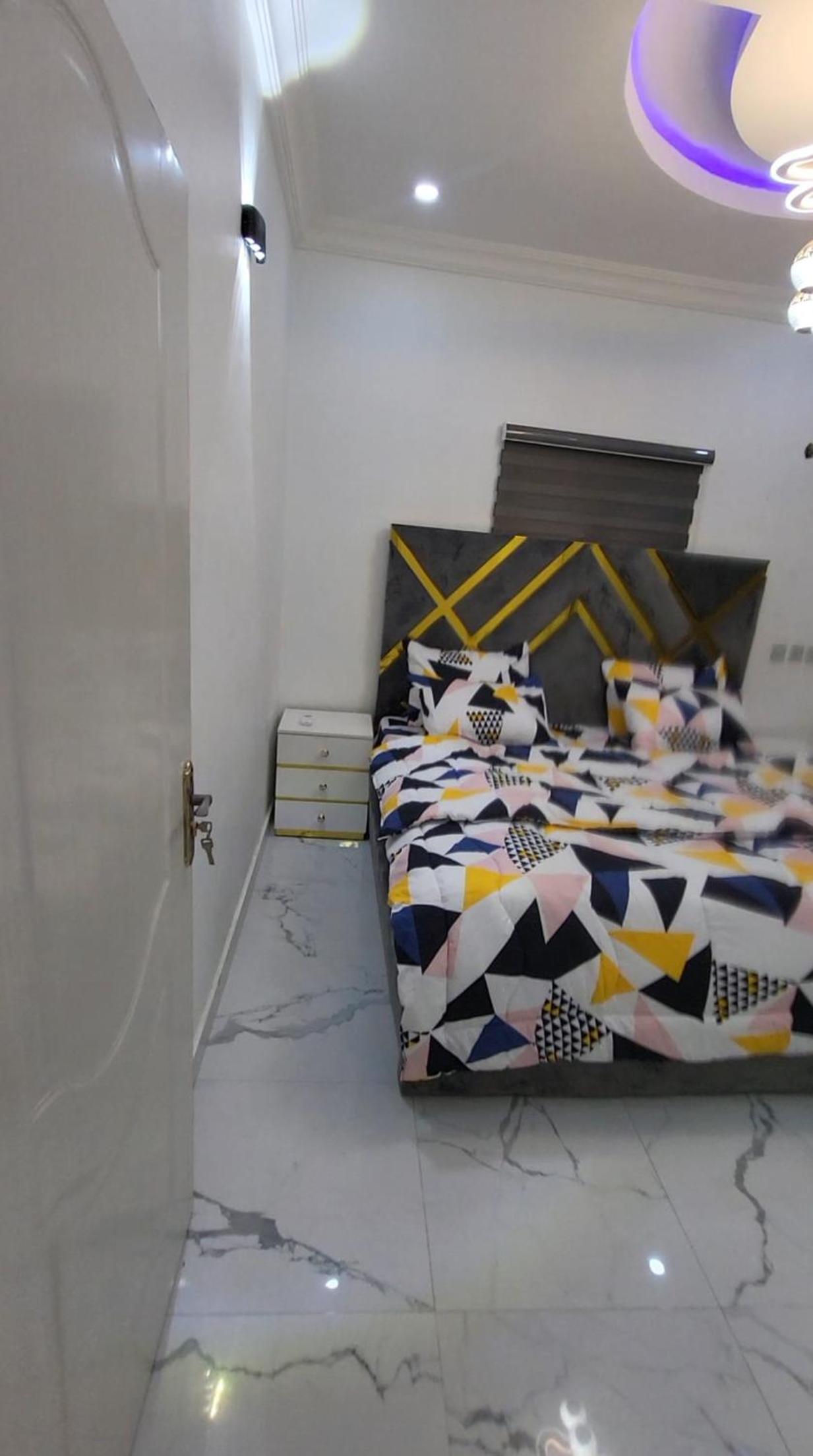 Contemporary 1 bedroom apartment in awoyaya ibeju lekki view 5