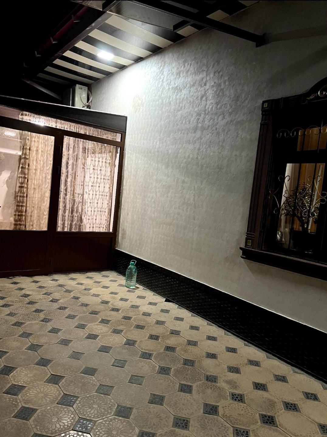 «Gulnara» Luxurious house for rent as a whole new 5 rooms and a yard. view 2