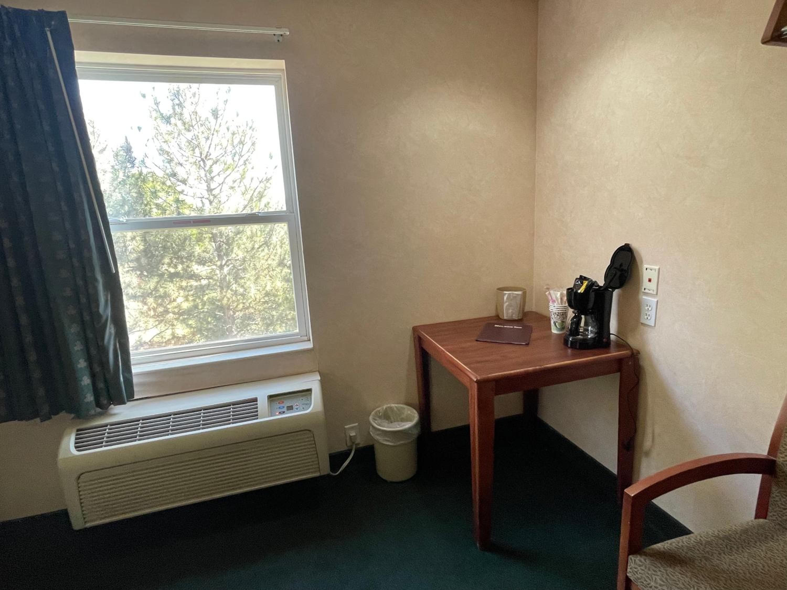 Photo 18