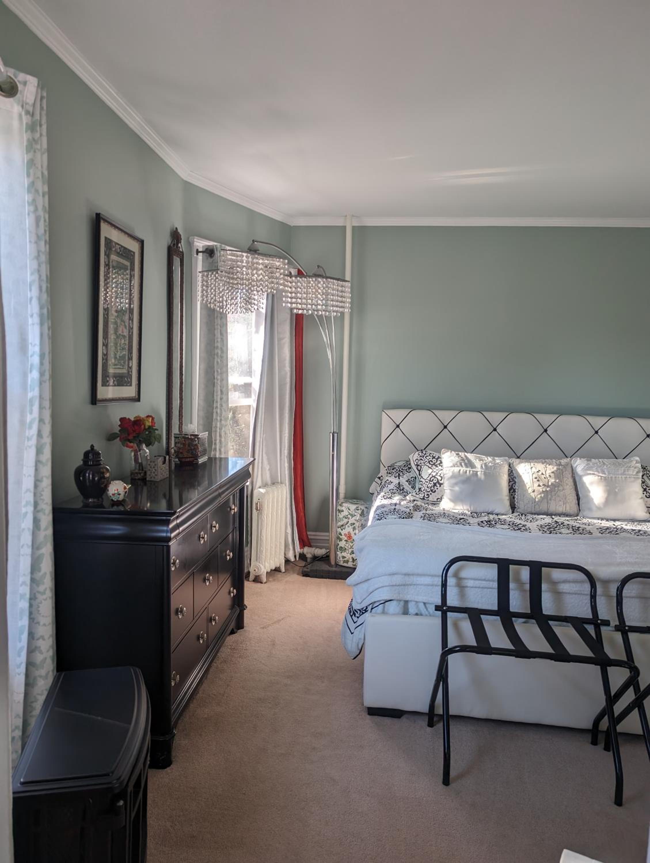 Sunny & Spacious Montclair NJ Apartment, photo 21