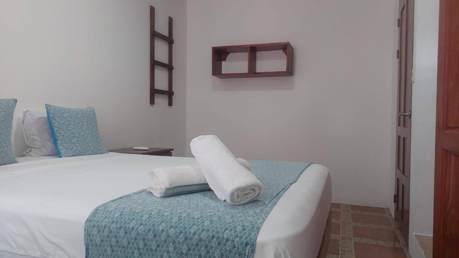 Hospedaje Casa THIREMA Tortuguero