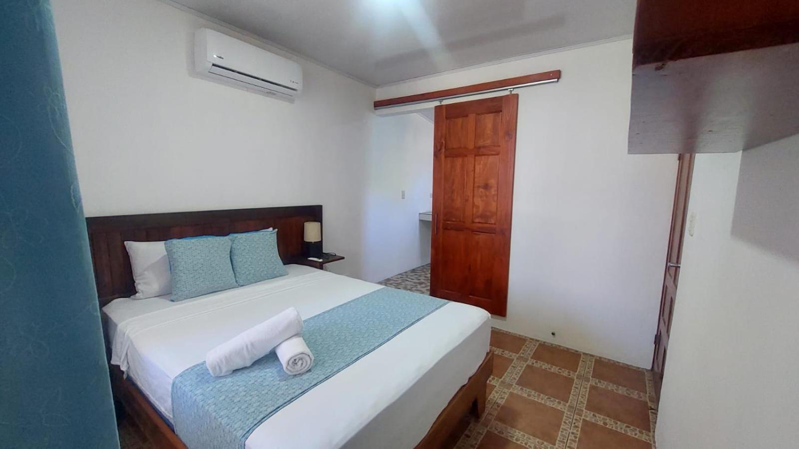 Hospedaje Casa THIREMA Tortuguero