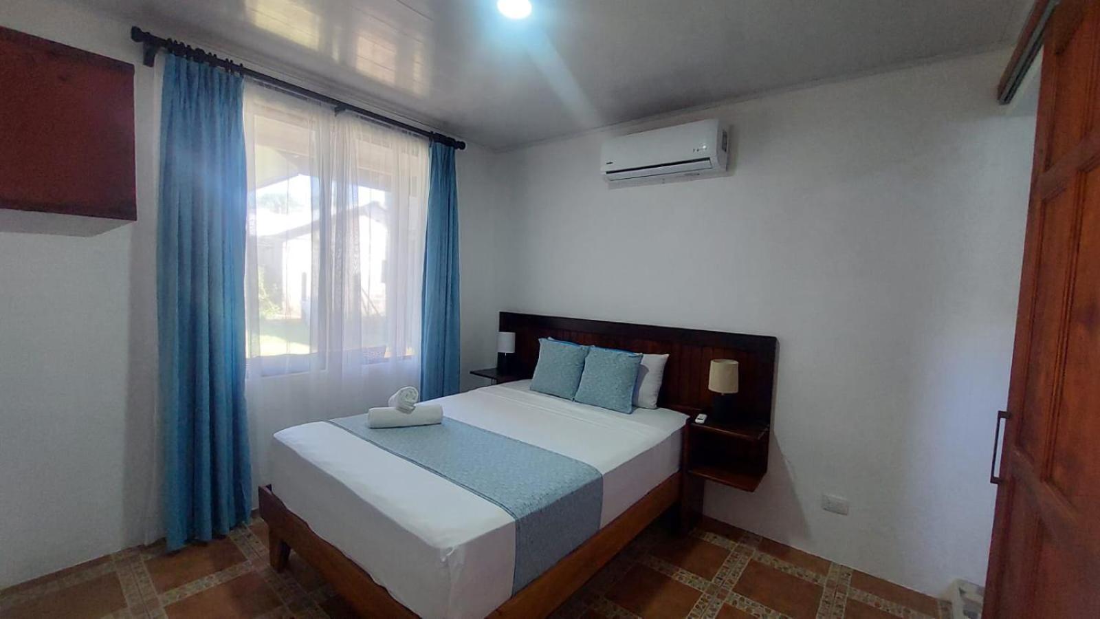 Hospedaje Casa THIREMA Tortuguero