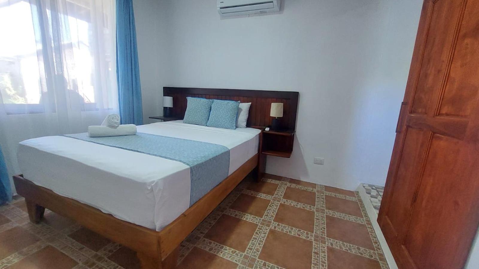 Hospedaje Casa THIREMA Tortuguero