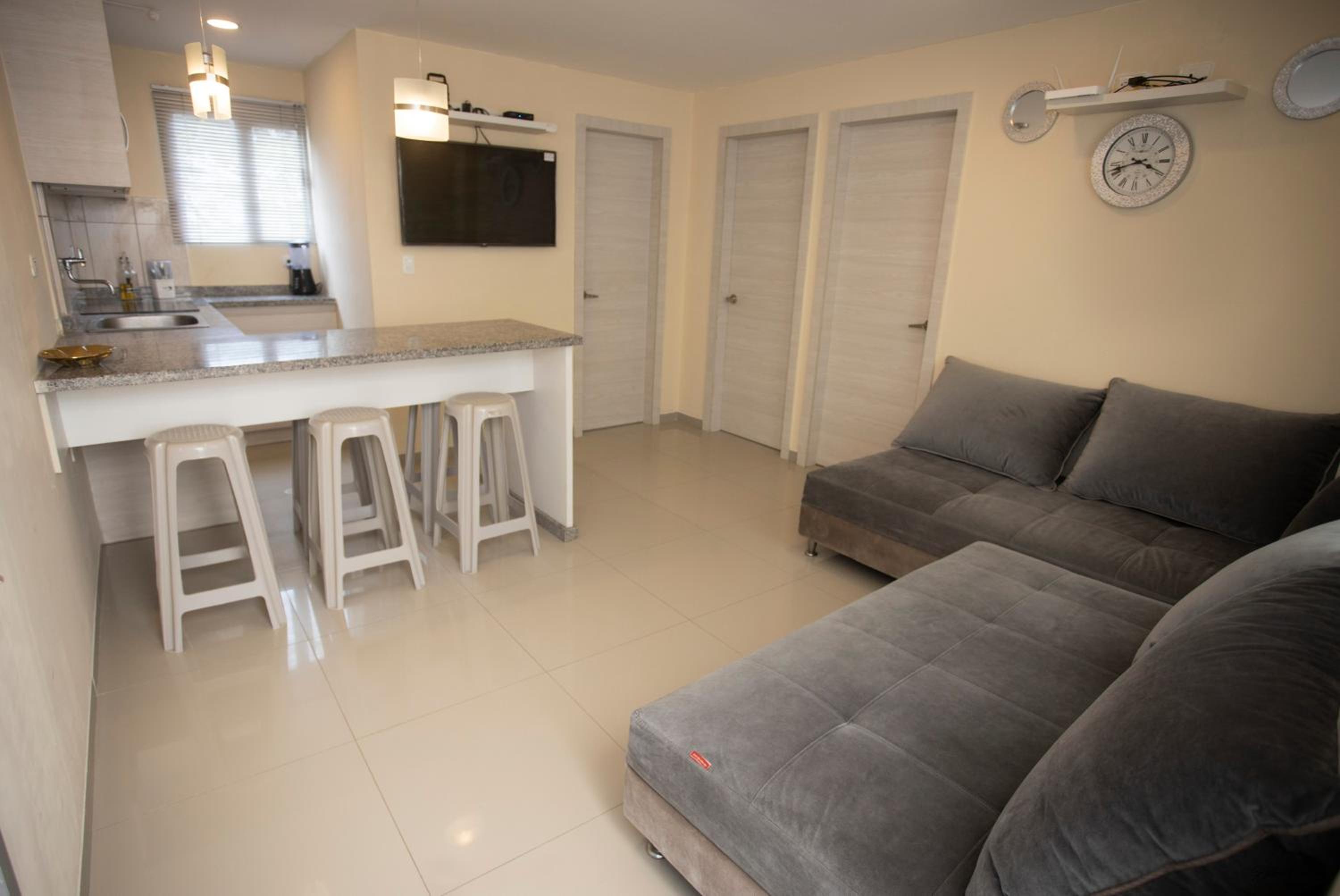 COMODO DEPARTAMENTO CERCA DE LA PLAYA WIFFI