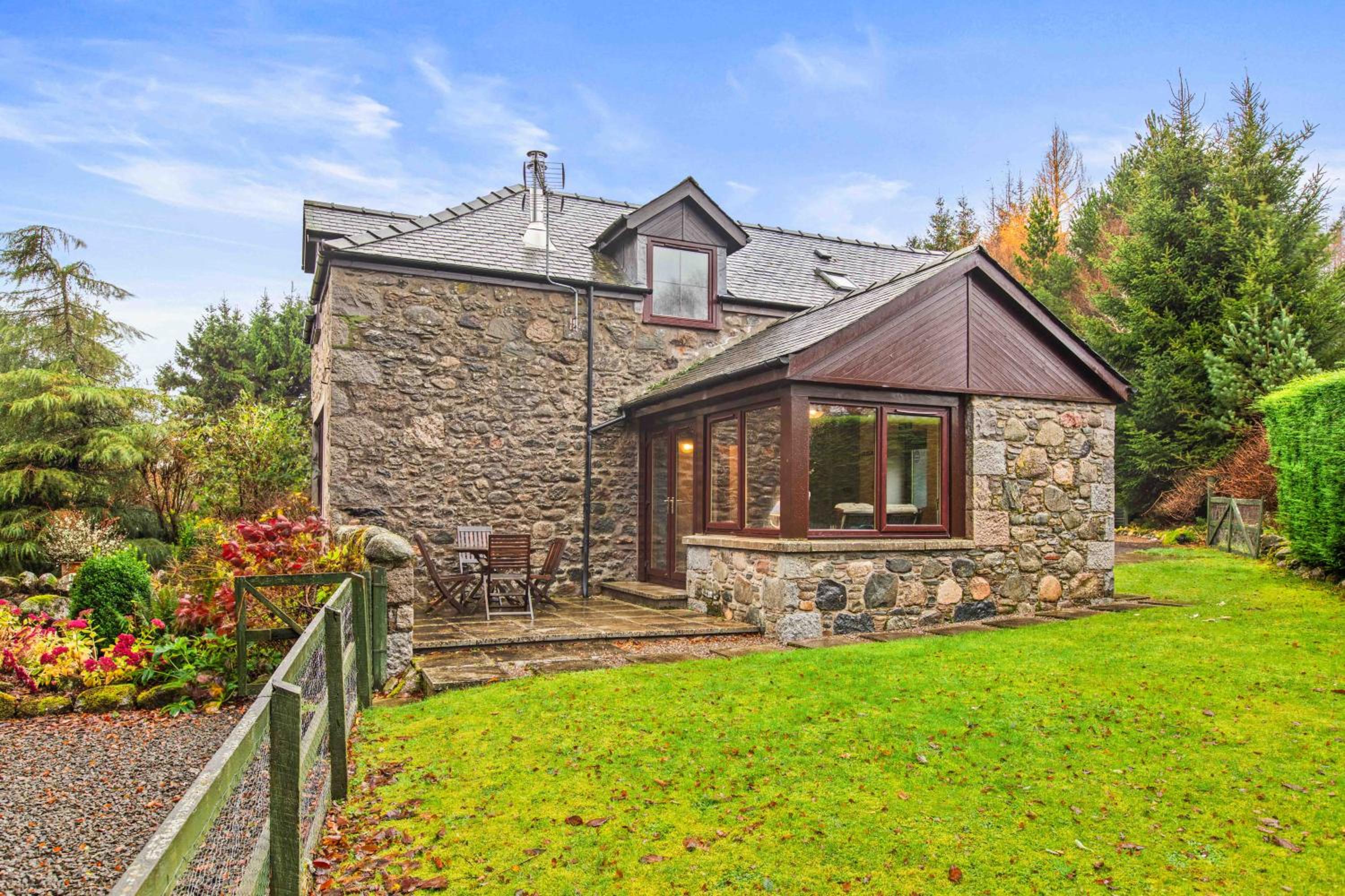 Freuchies Mill - A Holiday Home For All Seasons. view 2