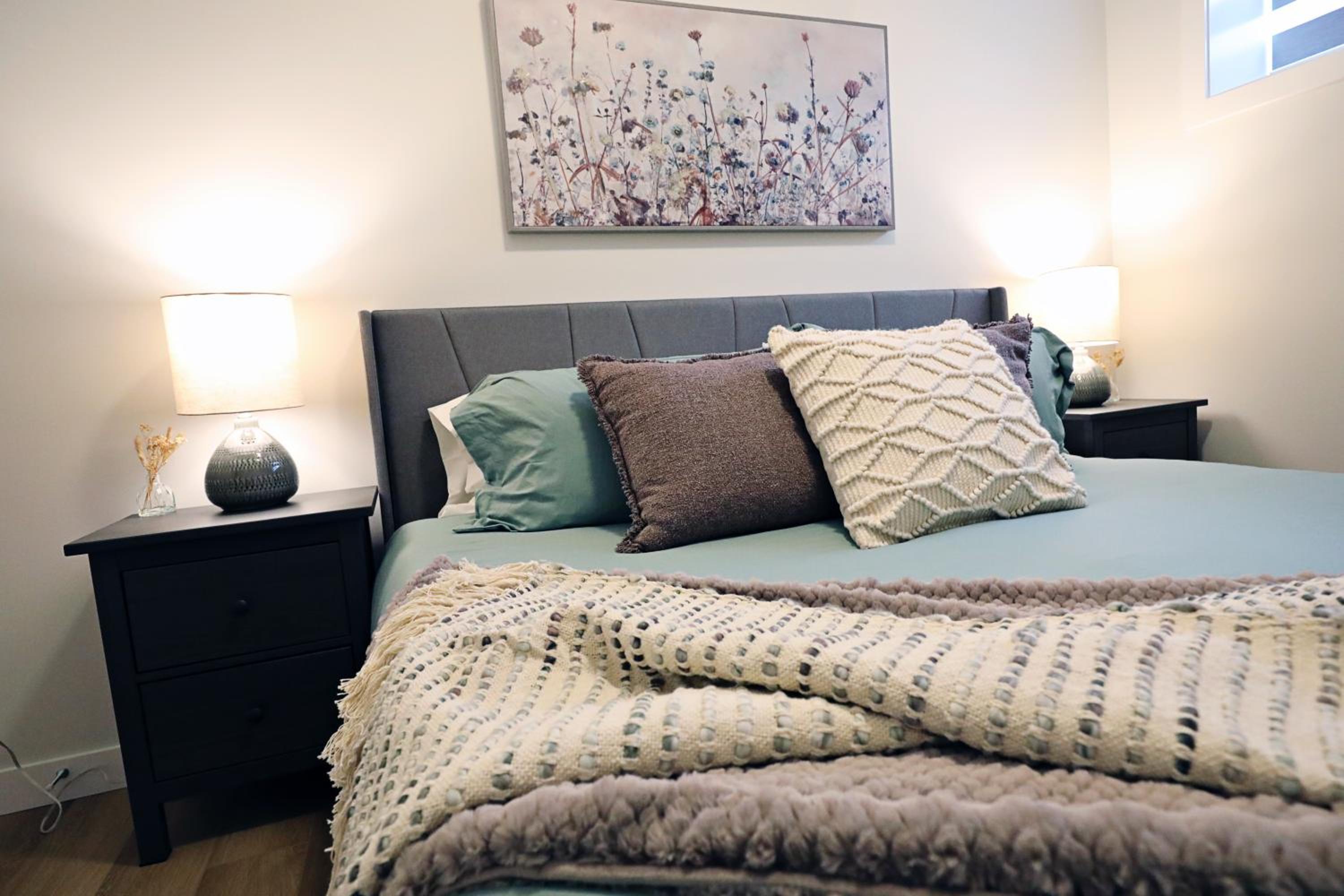 Downtown Suite King Beds,Long Stays,Disney+