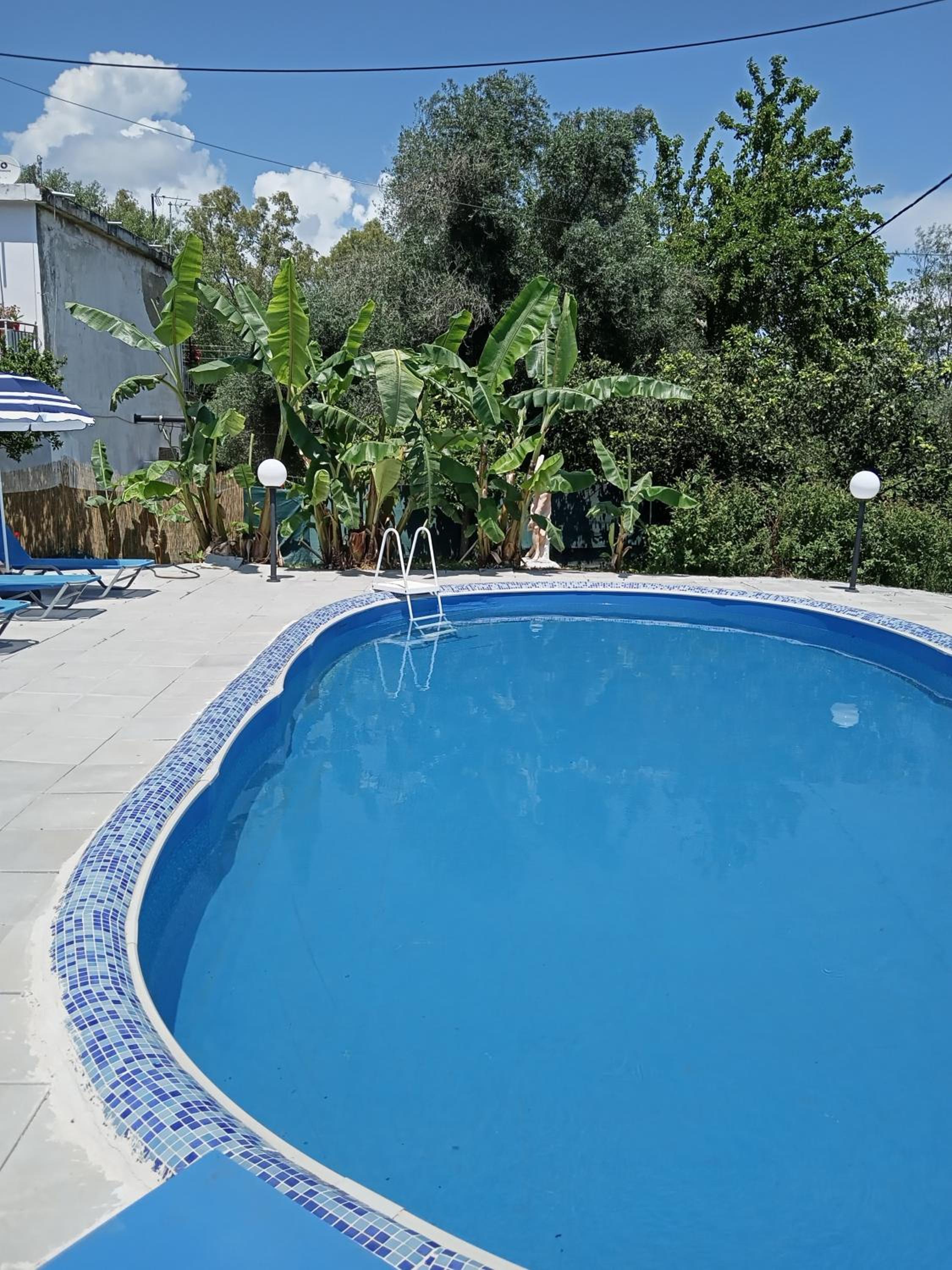 Rose Family apartment nr1 Mesongi photo 2