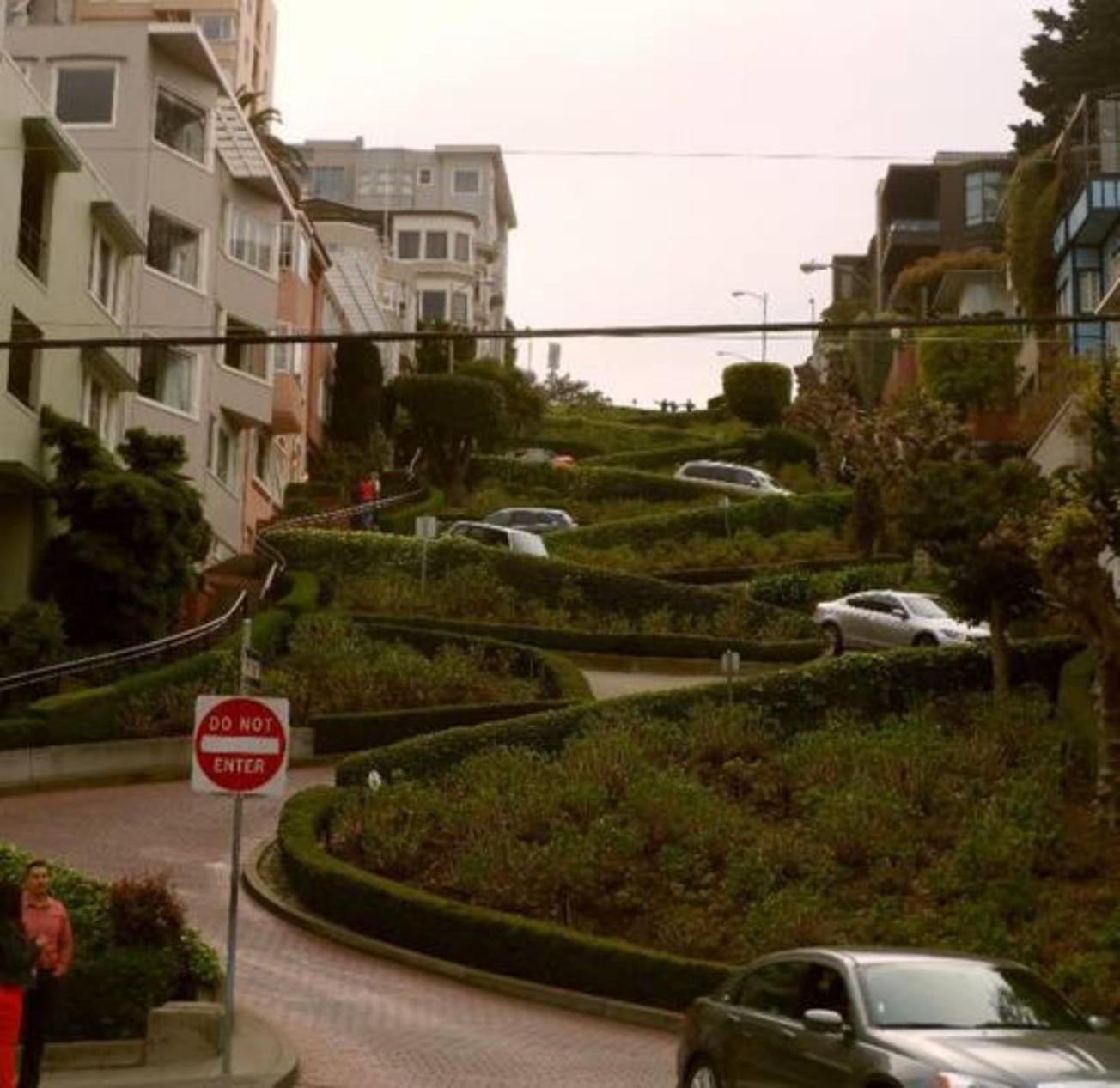 Stunning SanFran Casa close to Center and steps from Ocean