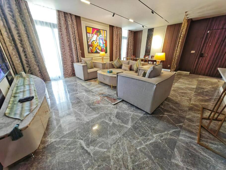 Super Luxury Apartment - Gated Community