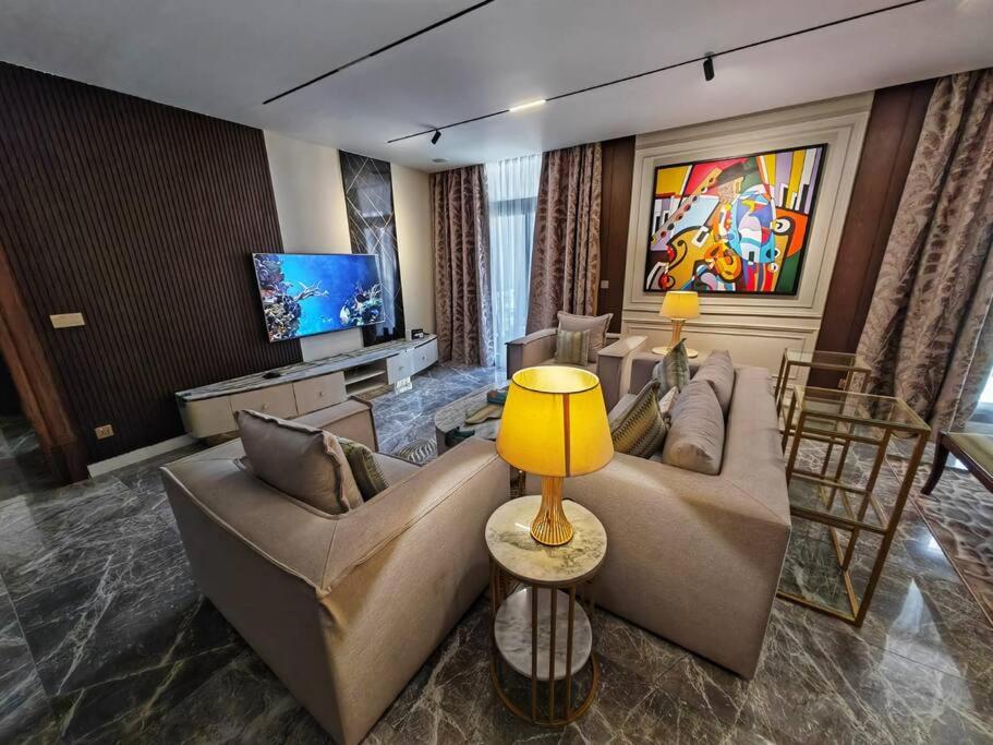 Super Luxury Apartment - Gated Community
