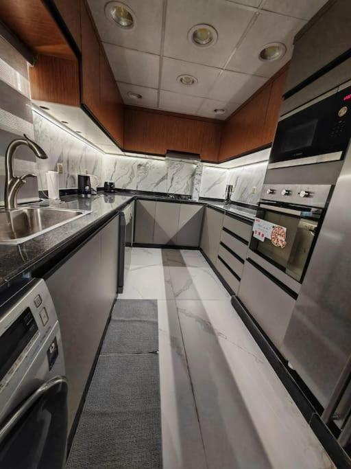 Super Luxury Apartment - Gated Community