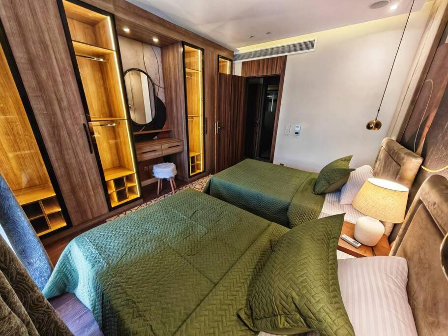 Super Luxury Apartment - Gated Community